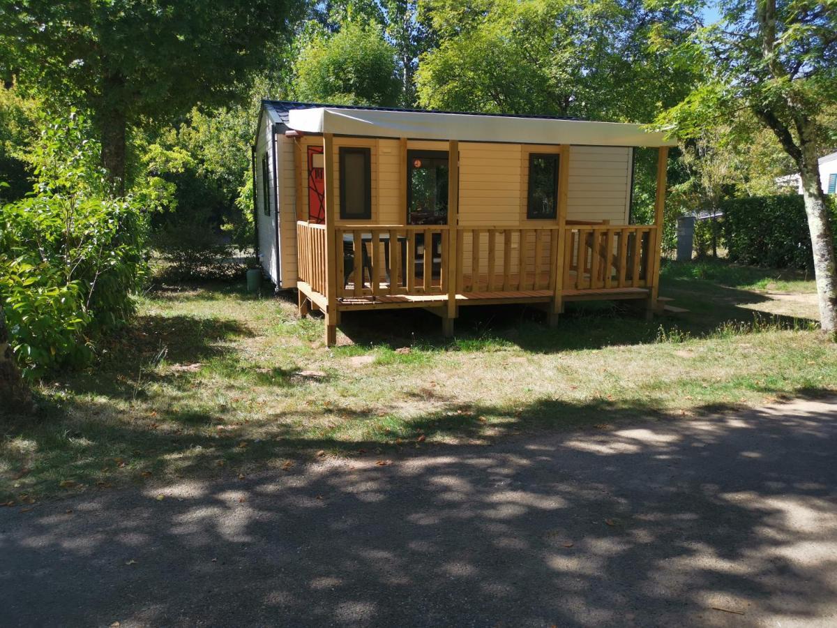 Camping Paradis Le Rocher De La Granelle Le Bugue Exterior foto